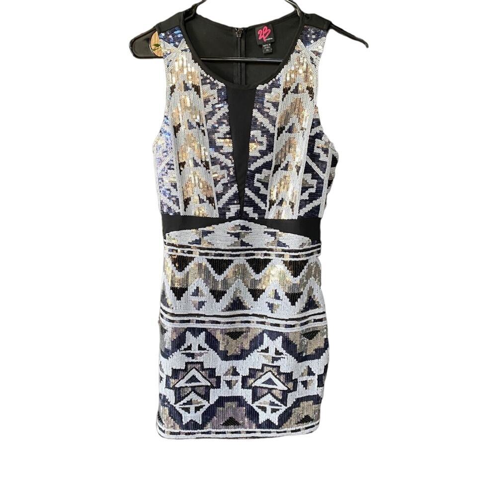 NWOT 2B Bebe Sequins BodyCon Sheer Netting Party Dress XS